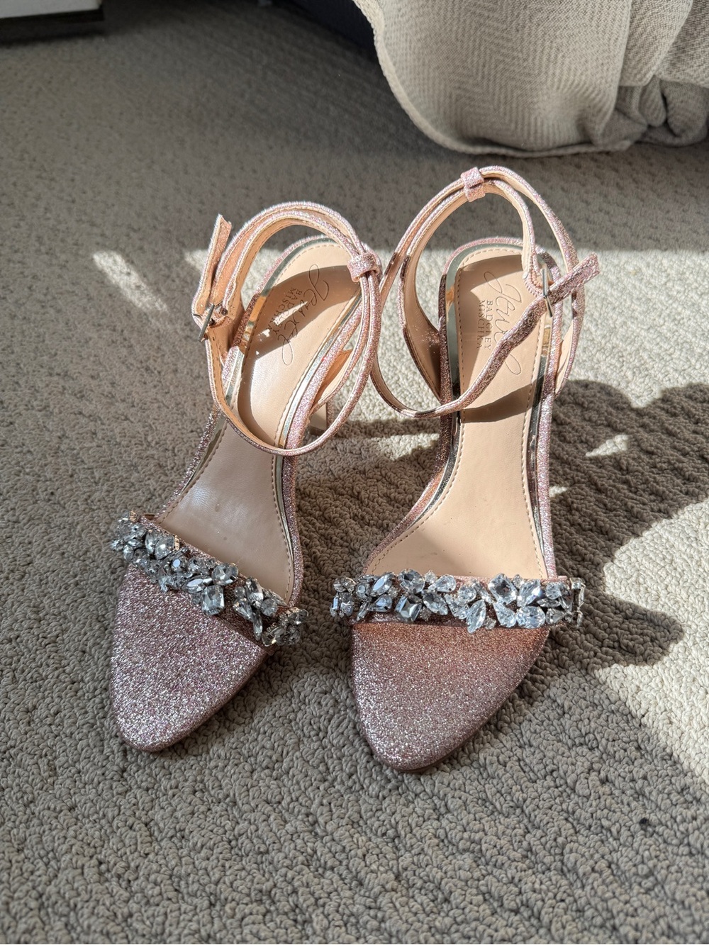 Jewel Badgley Mischka Rose Pink Glitter Crystal Strap Heels